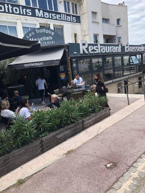 Appartement Au Bor De Mer Marseilles Exterior foto