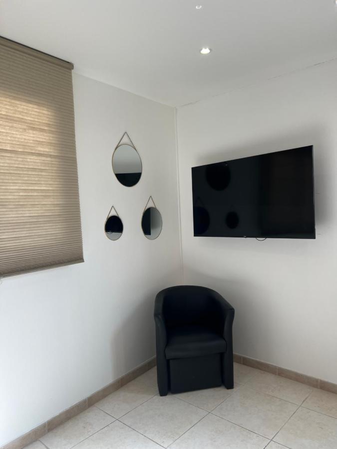 Appartement Au Bor De Mer Marseilles Exterior foto